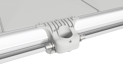 EasyFloat flytbrygga med monterad förankringssats för säker och stabil förankring på vattnet