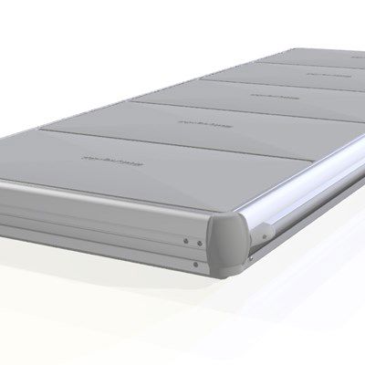 EasyFloat flytbrygga med fender monterad på sidan för skydd mot stötar och slitage