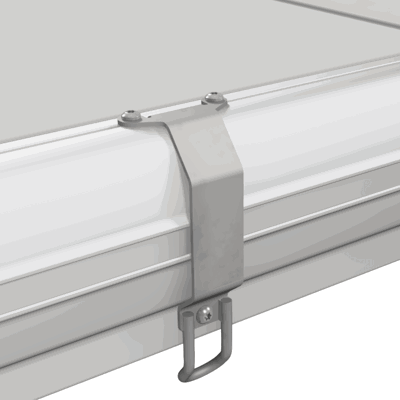 EasyFloat flytbrygga med monterat fäste för ankarlina, för stabil förankring på vattnet